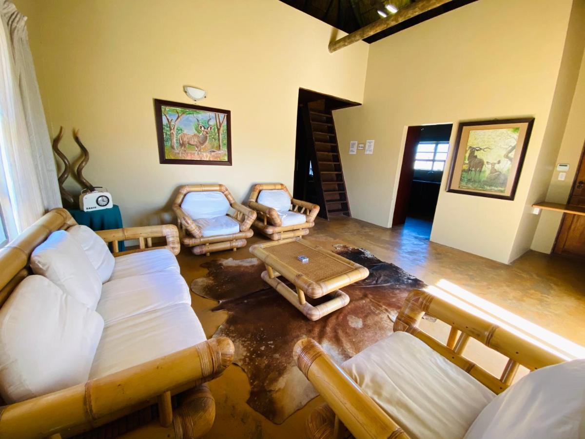Parkview Safari Lodge コルチェスター エクステリア 写真