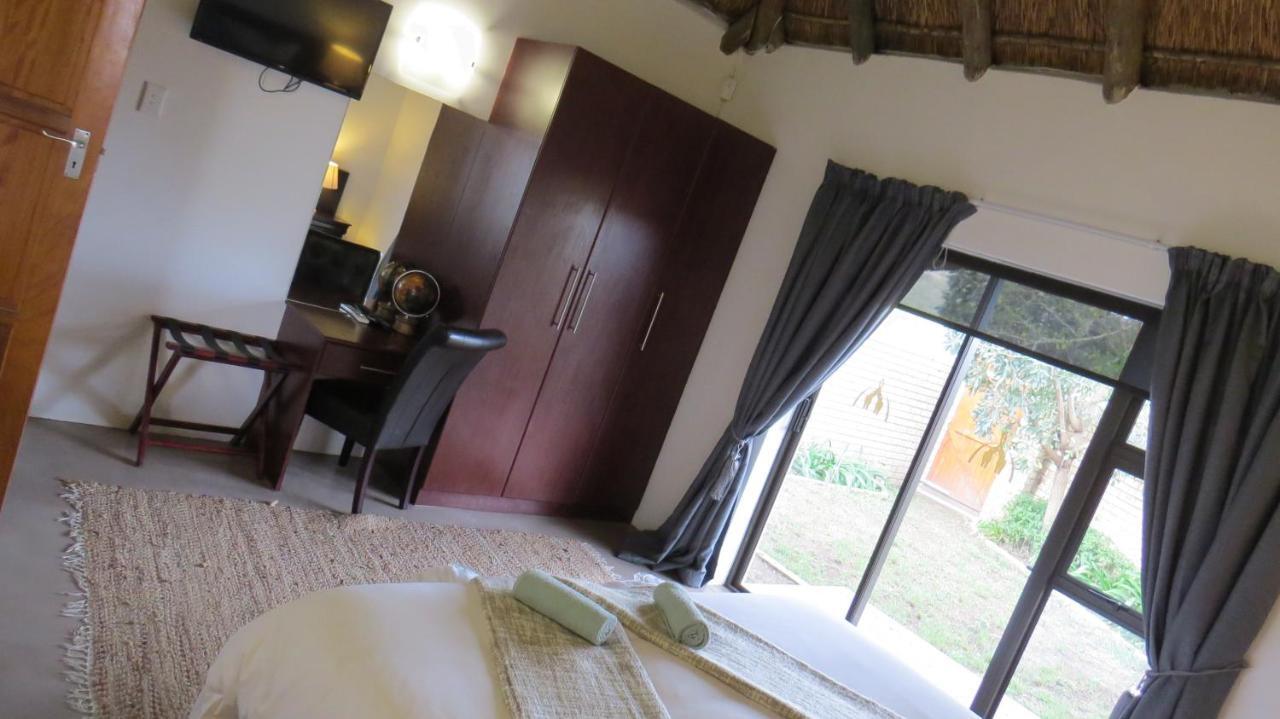 Parkview Safari Lodge コルチェスター エクステリア 写真